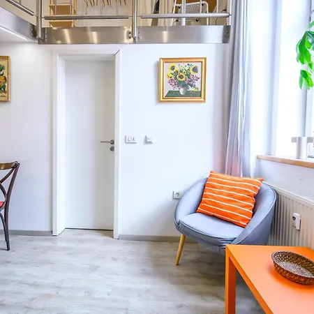 Apartment The Happy Loft *
